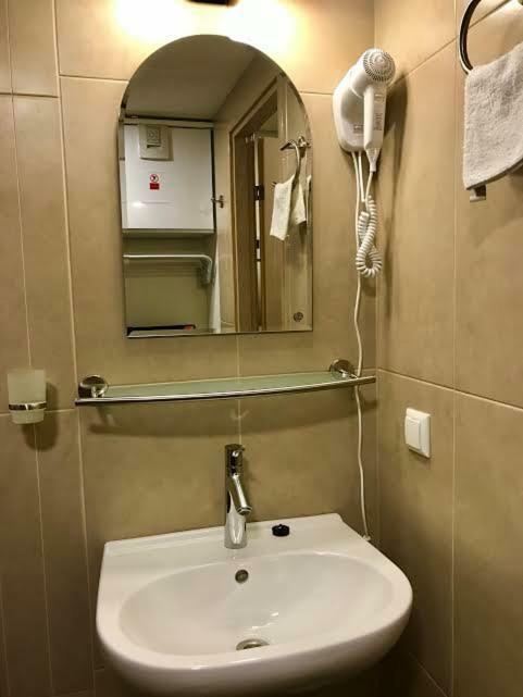 Karlson Boutique Apart Hotel 탈린 외부 사진